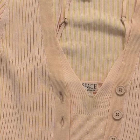 Cream Ribbed Knit Cardigan Set - Picture 8 of 10